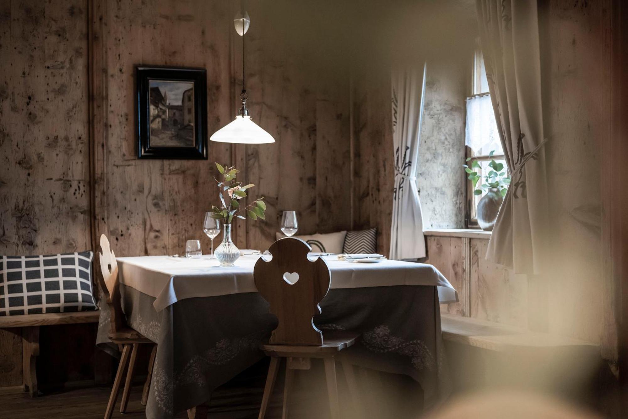Hotel Ansitz Steinbock Villandro Ngoại thất bức ảnh