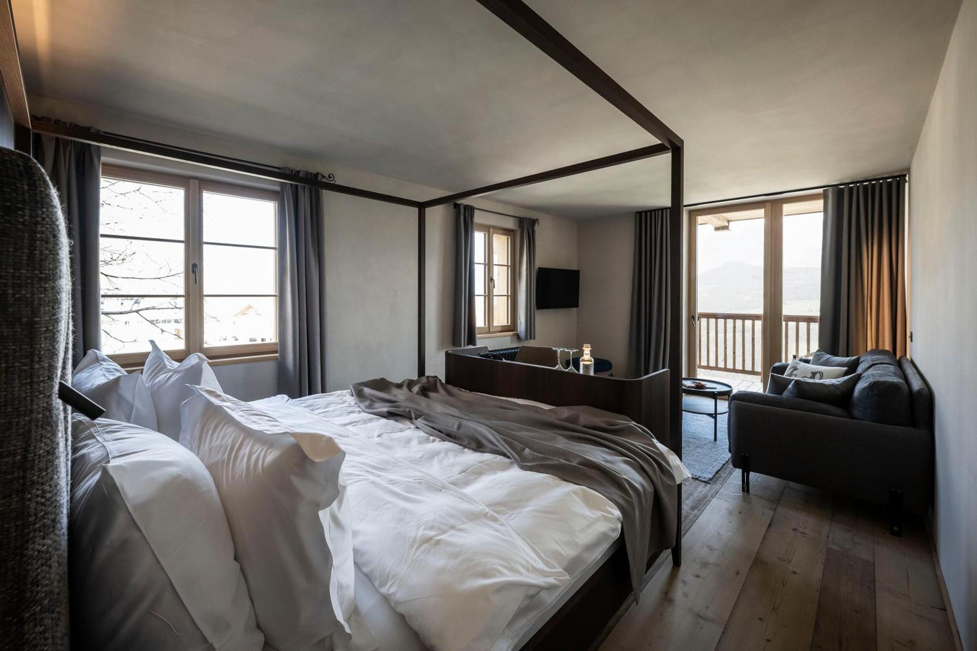 Hotel Ansitz Steinbock Villandro Ngoại thất bức ảnh