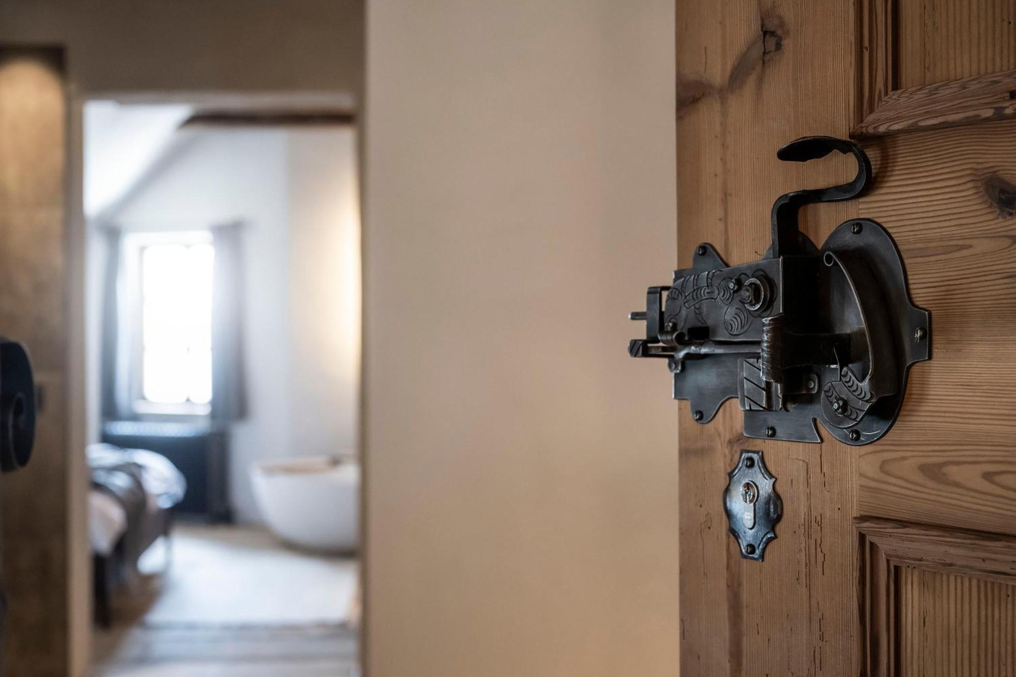 Hotel Ansitz Steinbock Villandro Ngoại thất bức ảnh